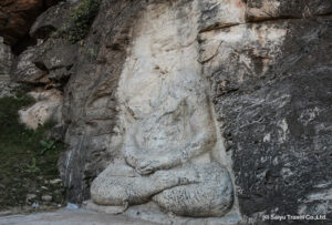 Ghalegay-village-and-cave