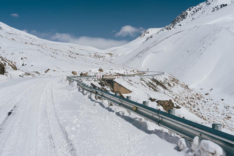 The Karakoram Highway climbing toward the Khunjerab Pass