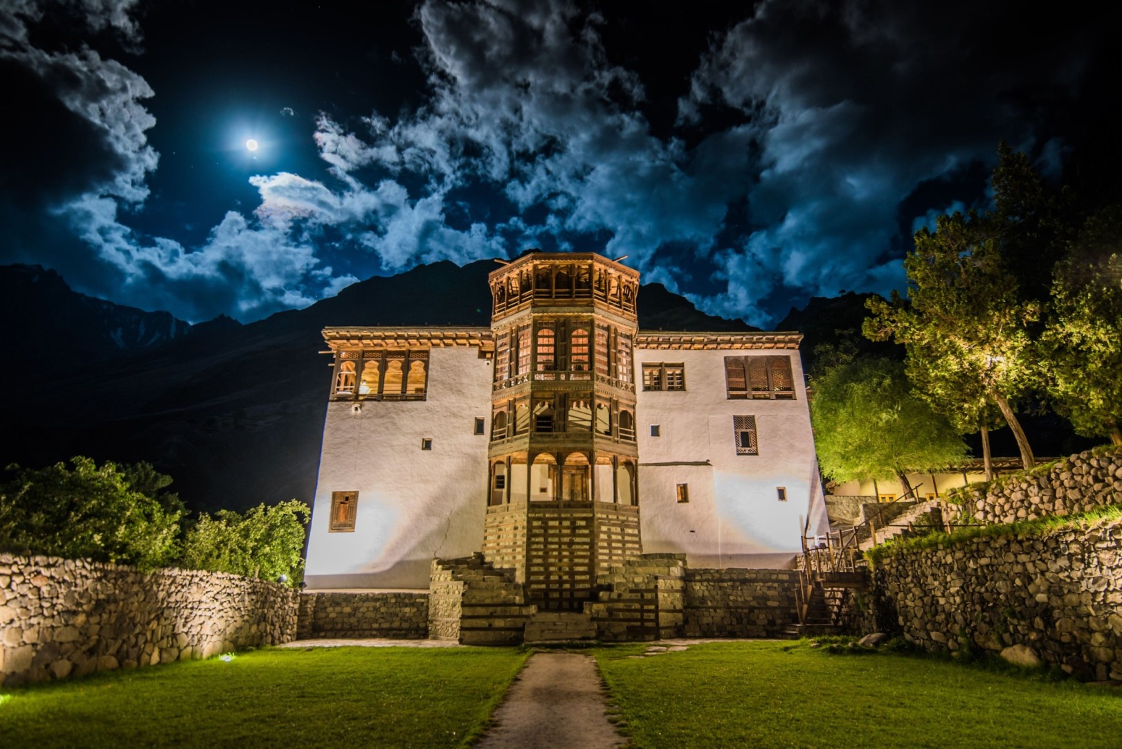  khaplu-fort-giligt-baltistan